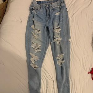 American Eagle Mom Jeans